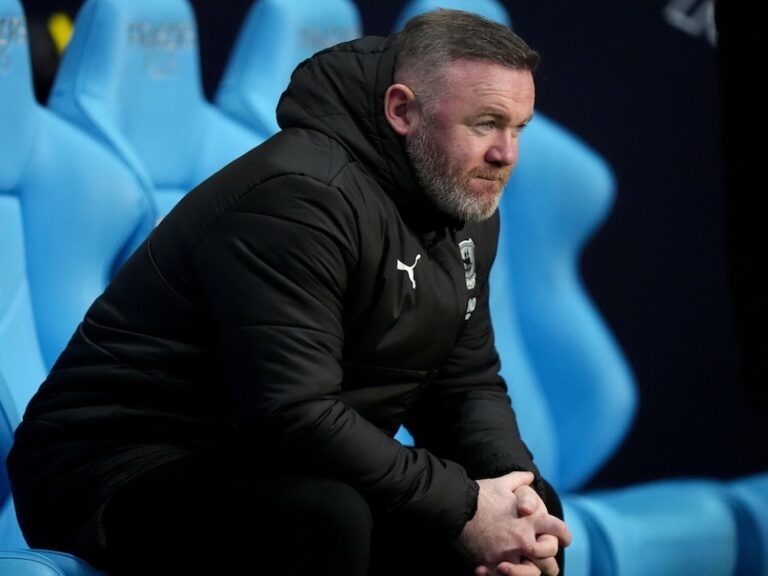hak62uv_wayne-rooney_625x300_01_January_25